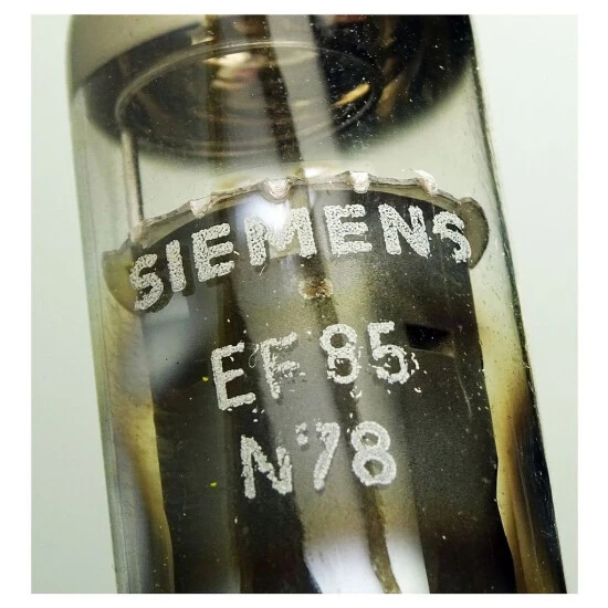 EF85 Pentode. Eine Radioröhre Von Siemens. ID20697 6 EF85 Pentode. Eine Radioröhre Von Siemens. ID20697 – Bild 4