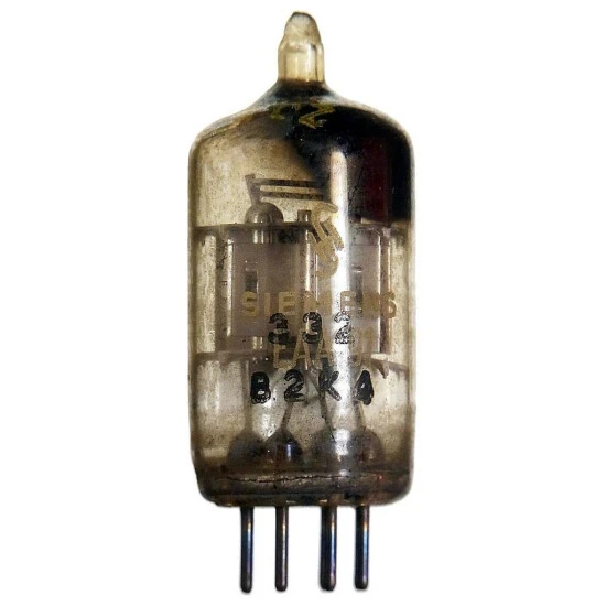 Radioröhre EAA91 Siemens ID8749 3 Radioröhre EAA91 Siemens ID8749