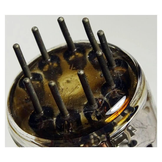 Elektronenröhre (TV) PL508 Siemens ID1358 4 Elektronenröhre (TV) PL508 Siemens ID1358 – Bild 2