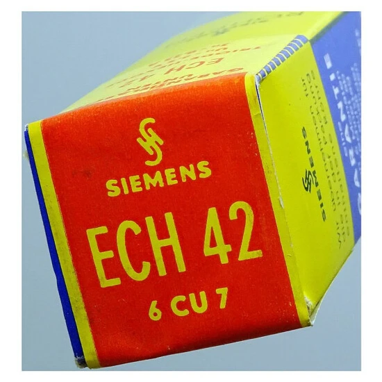 ECH42 Triode-Hexode, Mesh. Eine Radioröhre Von Siemens. ID21356 3 ECH42 Triode-Hexode, Mesh. Eine Radioröhre Von Siemens. ID21356